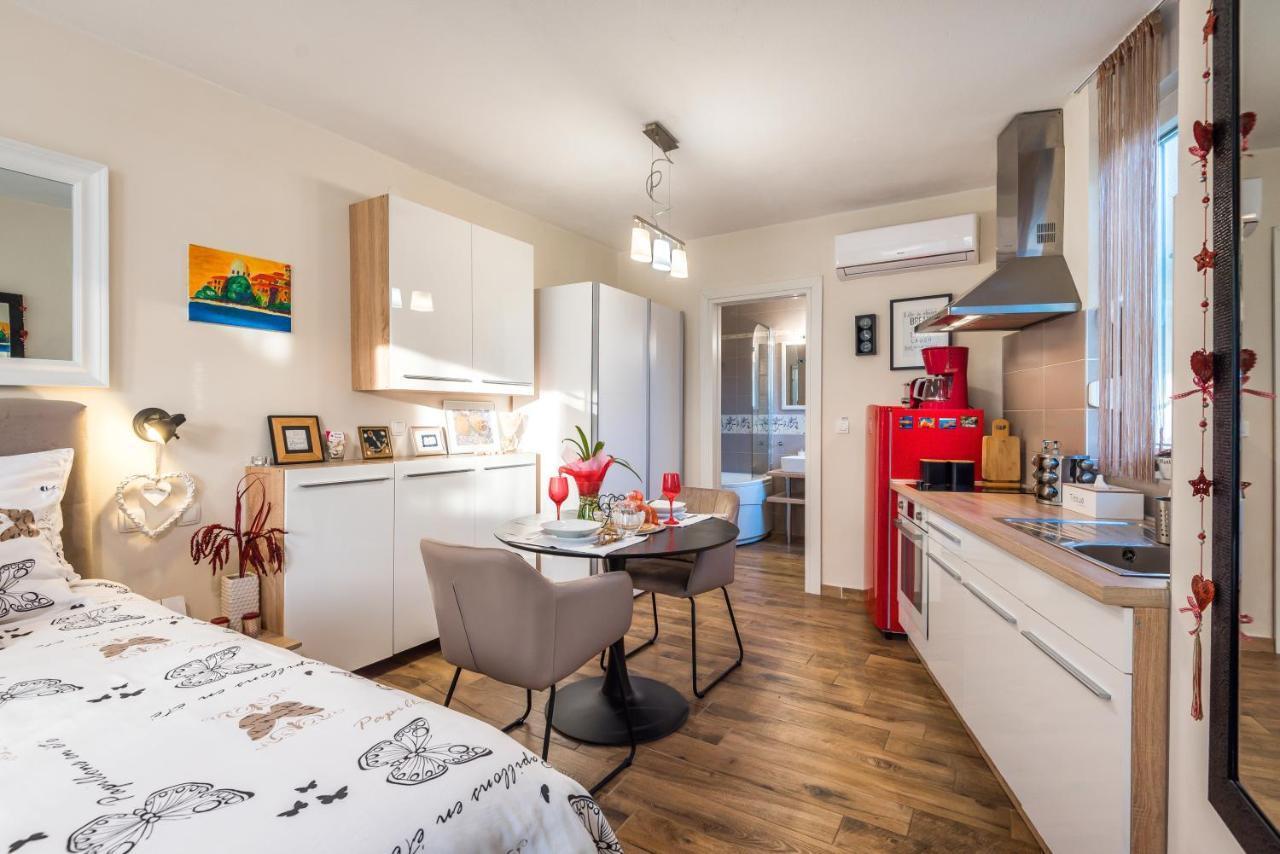 Apartments Stella Mariela Šibenik Eksteriør billede